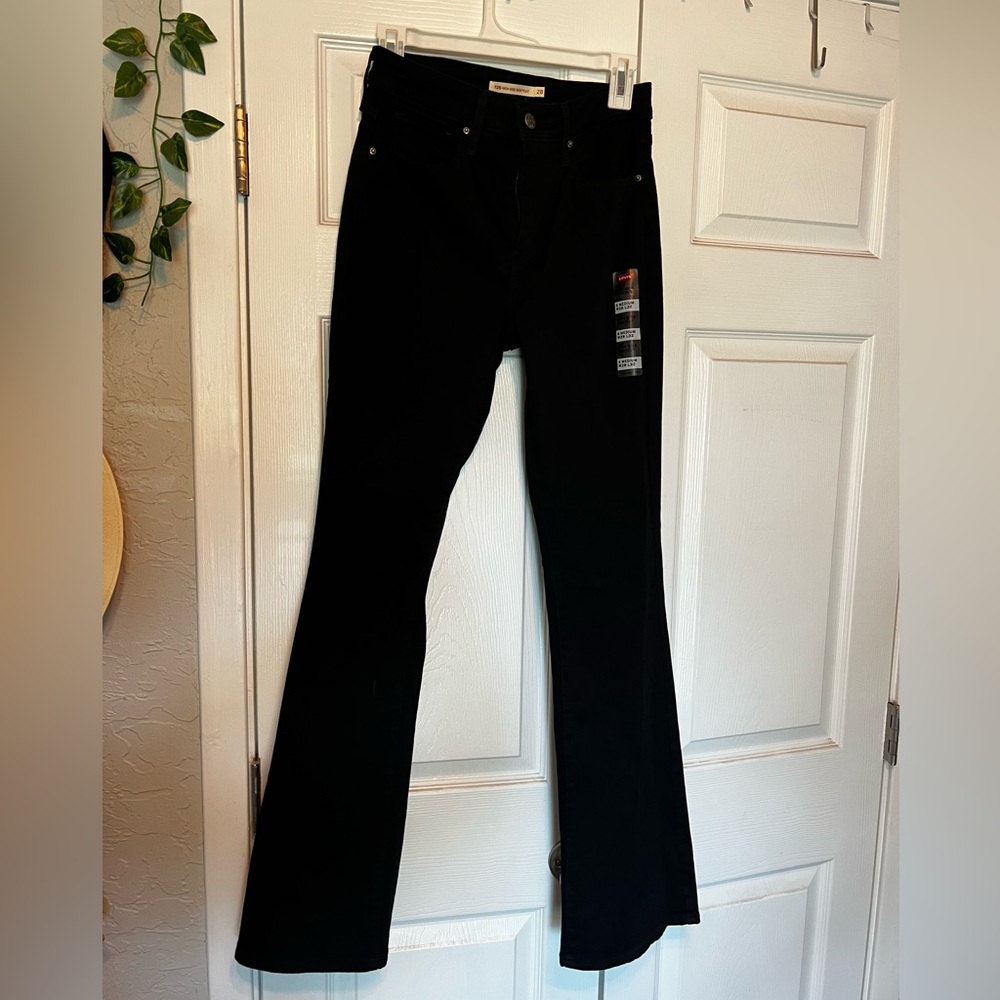 Levi's Women's Black Flare Jeans